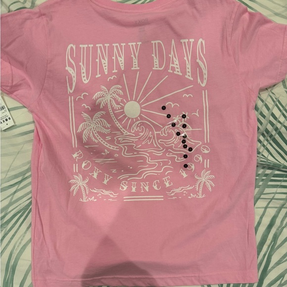 Roxy Pink T-Shirt; Size Small; BRAND NEW - Picture 1 of 3